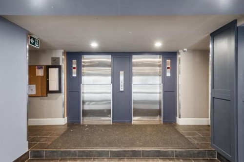 1206-733 14 Avenue Sw, Calgary, AB - Indoor Photo Showing Other Room