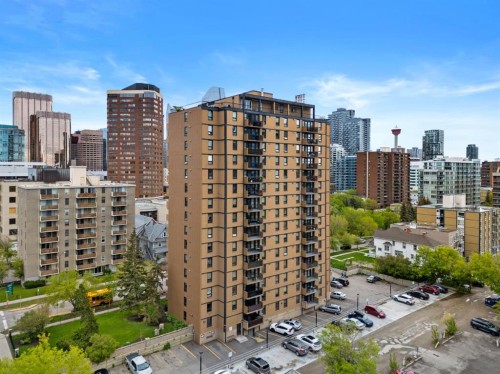 1206-733 14 Avenue Sw, Calgary, AB - Outdoor With Facade
