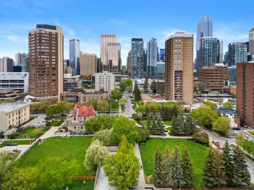 1206-733 14 Avenue Sw, Calgary, AB - Outdoor With View