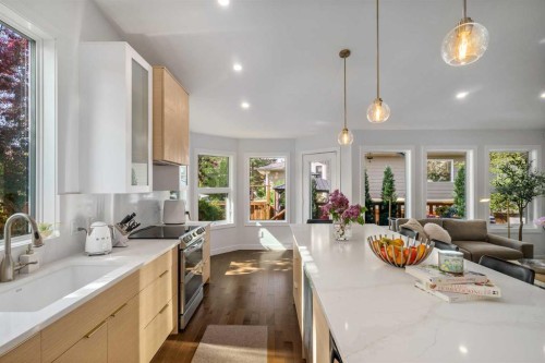 1414 Shawnee Drive Sw, Calgary, AB 