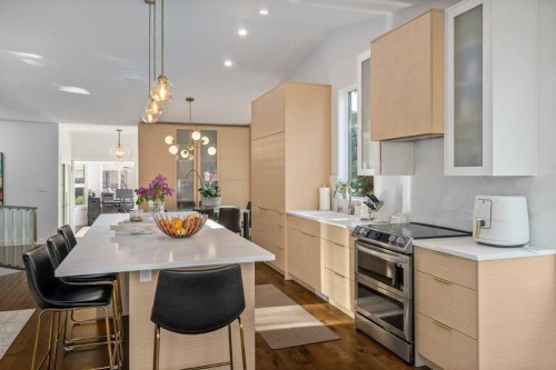 1414 Shawnee Drive Sw, Calgary, AB 