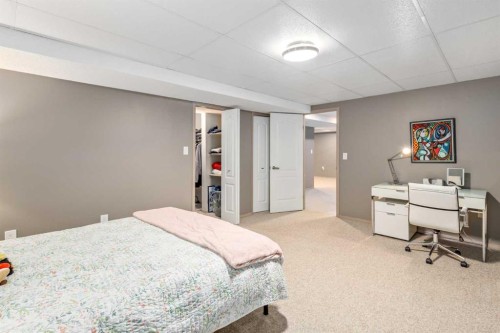 1414 Shawnee Drive Sw, Calgary, AB 