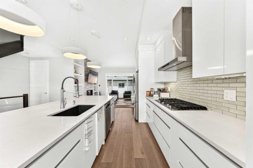 3014 Cochrane Road Nw, Calgary, AB 