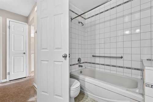 42 Huntford Close Ne, Calgary, AB 