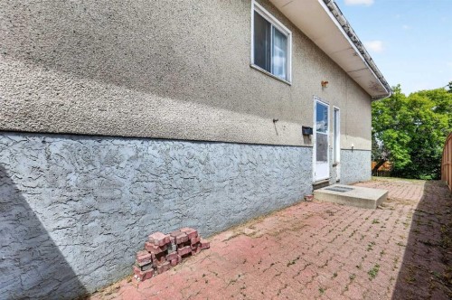 42 Huntford Close Ne, Calgary, AB 