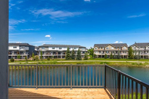 420 Montrose Green Se, High River, AB 