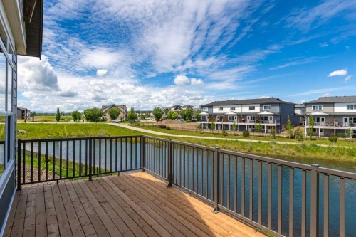 420 Montrose Green Se, High River, AB 