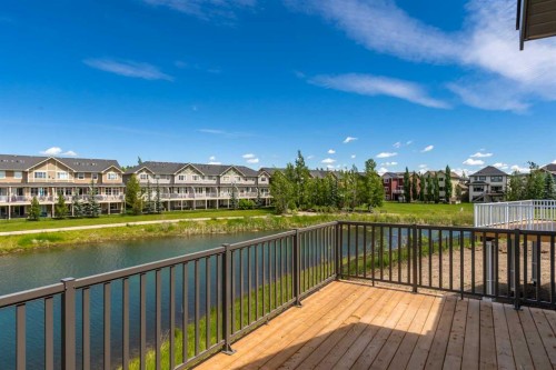 420 Montrose Green Se, High River, AB 
