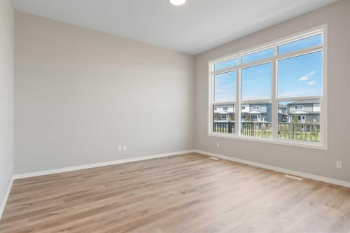 420 Montrose Green Se, High River, AB 