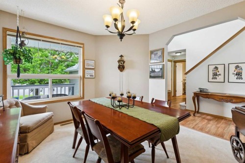 859 Somerset Drive Sw, Calgary, AB 