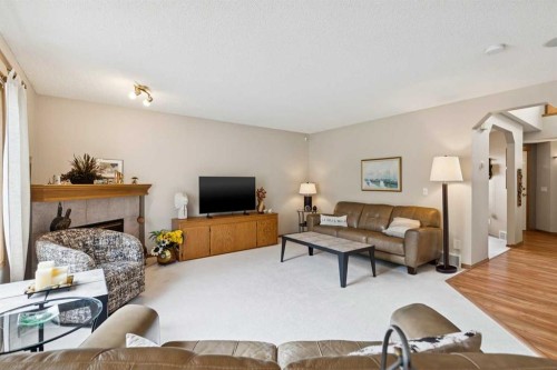 859 Somerset Drive Sw, Calgary, AB 