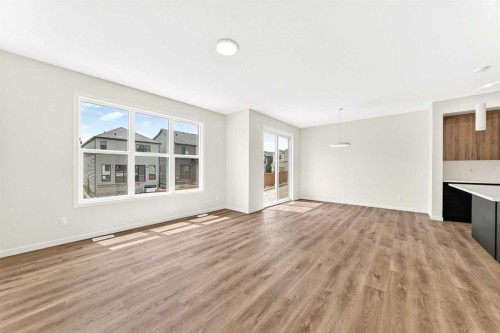 1065 Sawgrass Link Nw, Airdrie, AB 