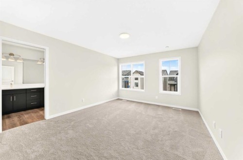 1065 Sawgrass Link Nw, Airdrie, AB 