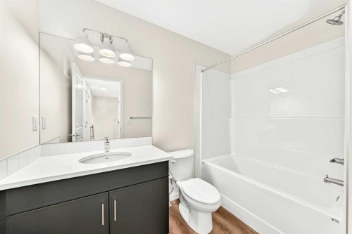 1065 Sawgrass Link Nw, Airdrie, AB 