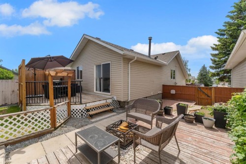 74 Eldorado Road Se, Airdrie, AB 