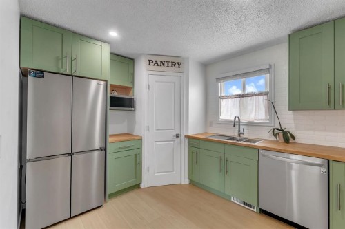 74 Eldorado Road Se, Airdrie, AB 