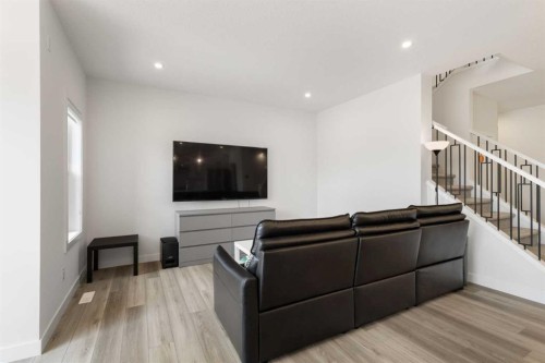 293 Carringsby Way Nw, Calgary, AB 