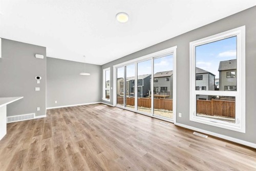 1061 Sawgrass Link Nw, Airdrie, AB 