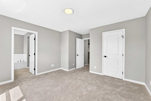 1061 Sawgrass Link Nw, Airdrie, AB 