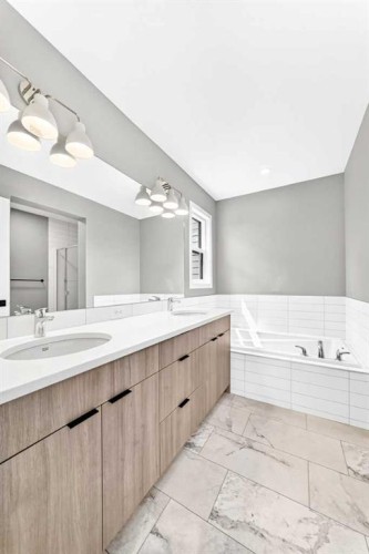 1061 Sawgrass Link Nw, Airdrie, AB 