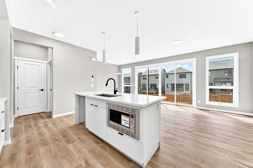 1061 Sawgrass Link Nw, Airdrie, AB 