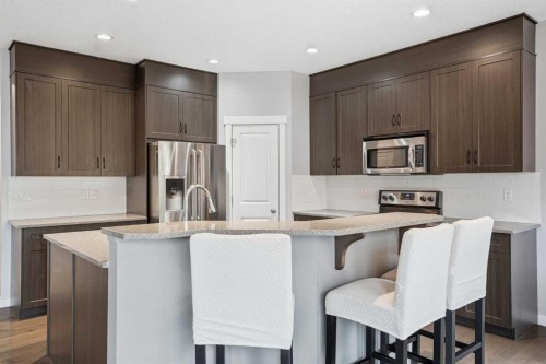 143 Elgin Meadows Way Se, Calgary, AB 