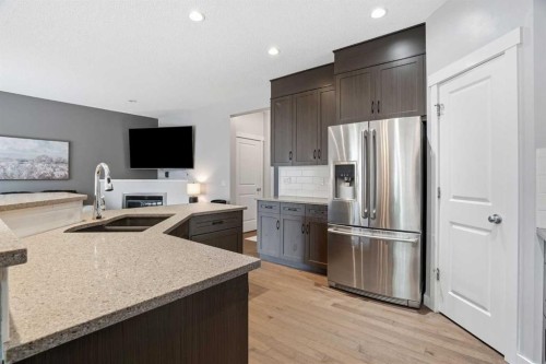 143 Elgin Meadows Way Se, Calgary, AB 