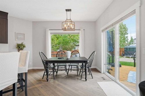 143 Elgin Meadows Way Se, Calgary, AB 