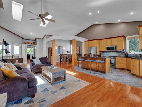 147 Cove Place, Chestermere, AB 