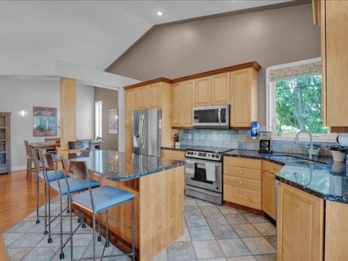 147 Cove Place, Chestermere, AB 