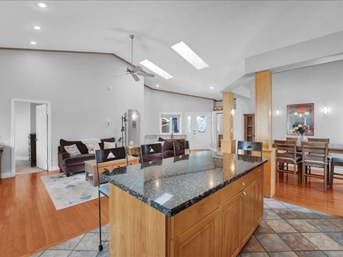 147 Cove Place, Chestermere, AB 
