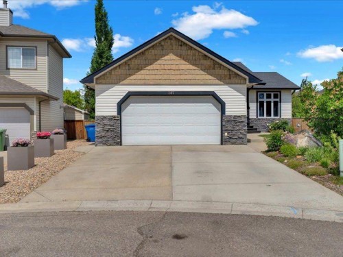 147 Cove Place, Chestermere, AB 