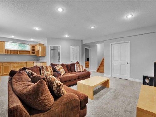 147 Cove Place, Chestermere, AB 