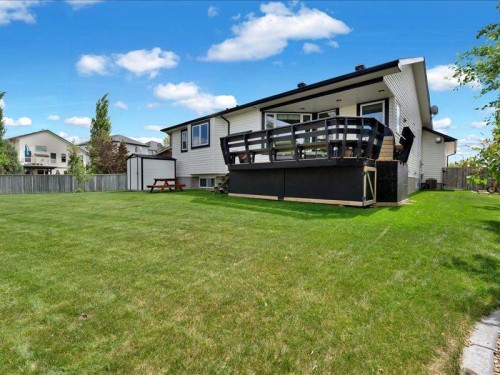 147 Cove Place, Chestermere, AB 