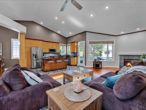 147 Cove Place, Chestermere, AB 