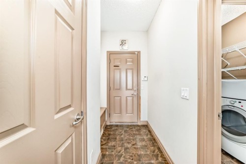 224 Springmere Road, Chestermere, AB 