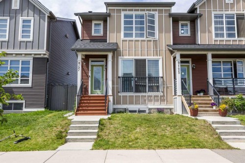 9121 52 Street Ne, Calgary, AB 