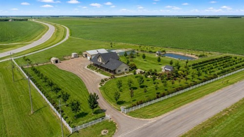 114039 Range Road 221, Rural Lethbridge County, AB 
