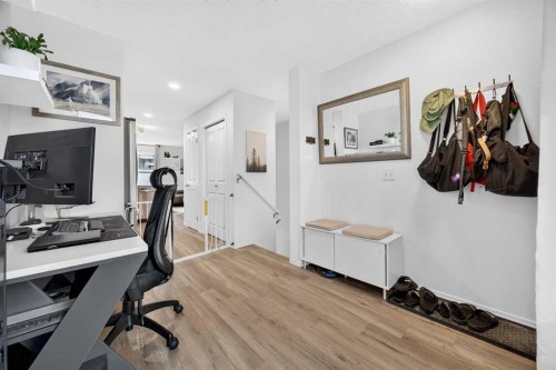 328 Saddlebrook Point Ne, Calgary, AB 