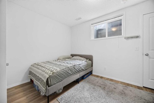 328 Saddlebrook Point Ne, Calgary, AB 