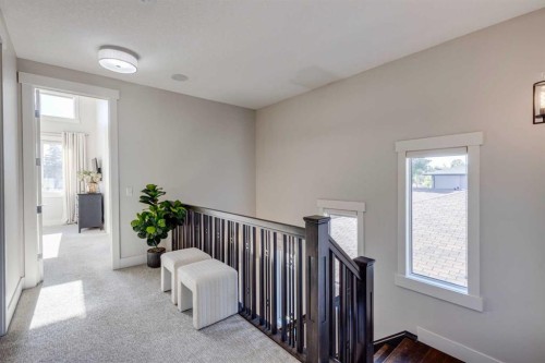 921 42 Street Sw, Calgary, AB 