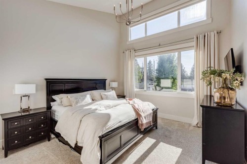 921 42 Street Sw, Calgary, AB 