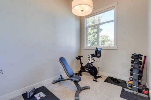 921 42 Street Sw, Calgary, AB 