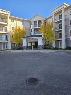 1411-333 Taravista Drive NE Calgary, AB T3J 0H3