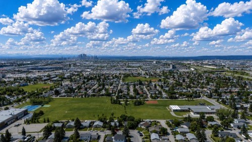 937 Marcombe Drive Ne, Calgary, AB - Outdoor With View