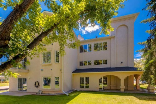 202-7 Lineham Avenue  Okotoks, AB T1S 1Z2