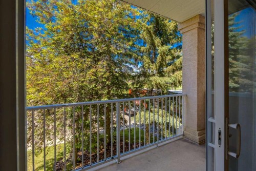202-7 Lineham Avenue, Okotoks, AB 