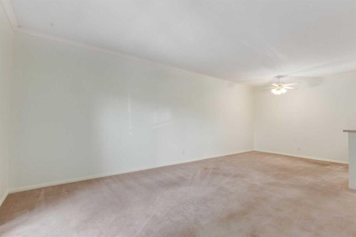 202-7 Lineham Avenue, Okotoks, AB 