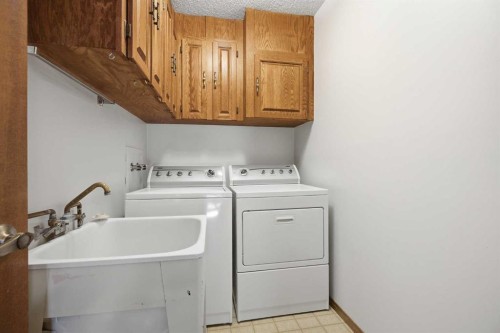 168 Edgehill Close Nw, Calgary, AB 