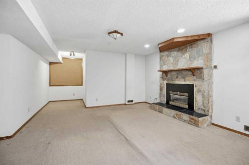 168 Edgehill Close Nw, Calgary, AB 